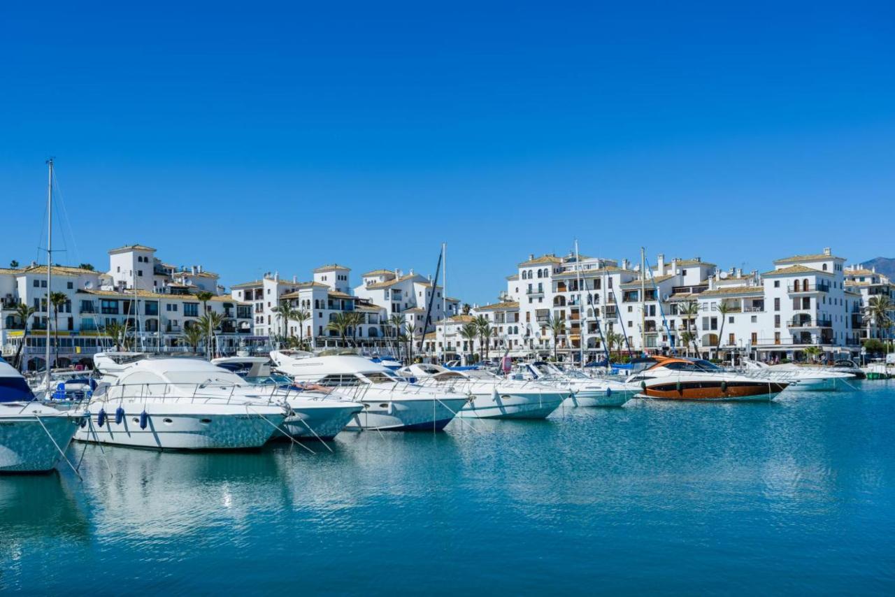 Apartamento Primera Linea De Playa Манилва Экстерьер фото