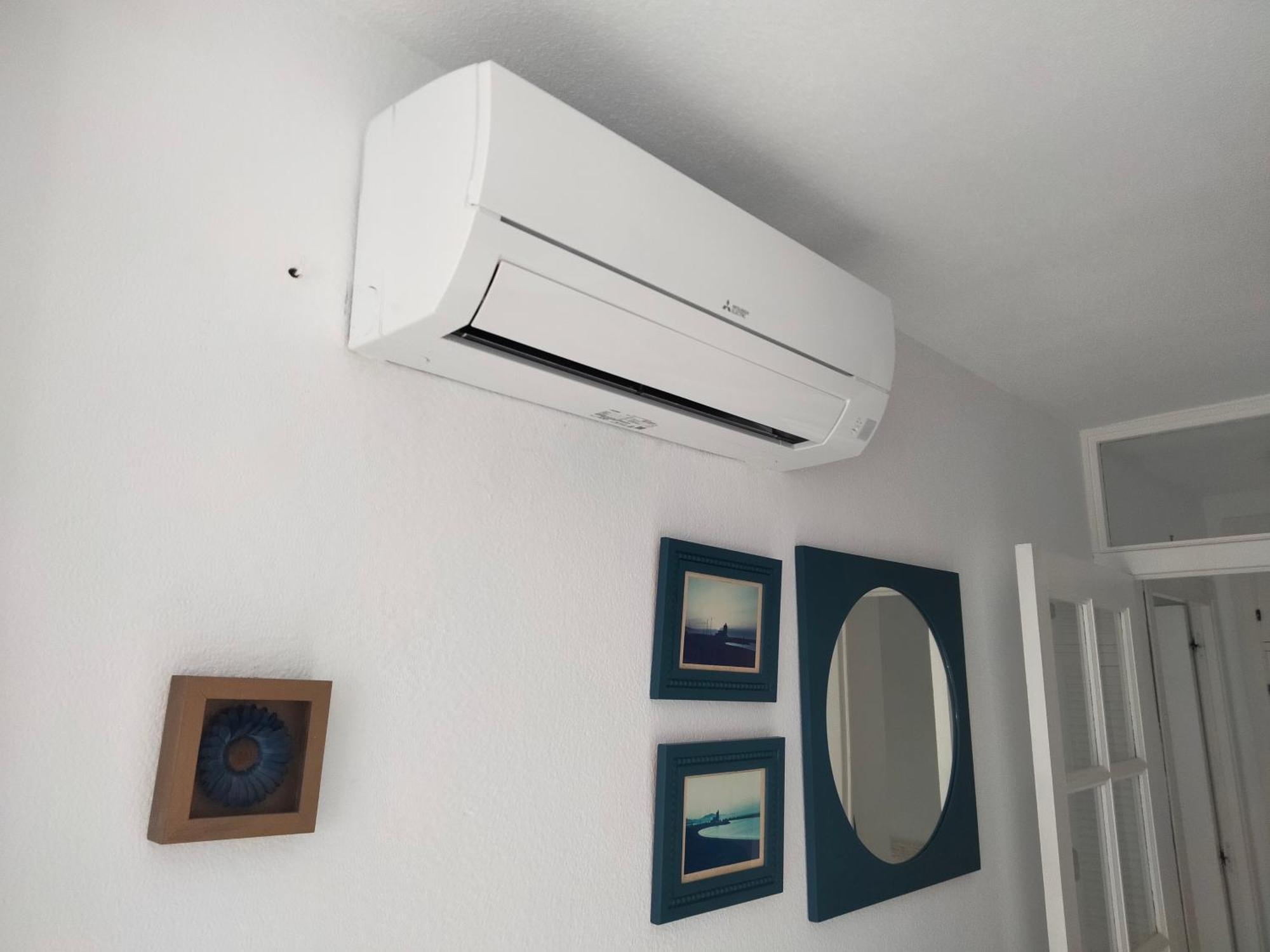 Apartamento Primera Linea De Playa Манилва Экстерьер фото