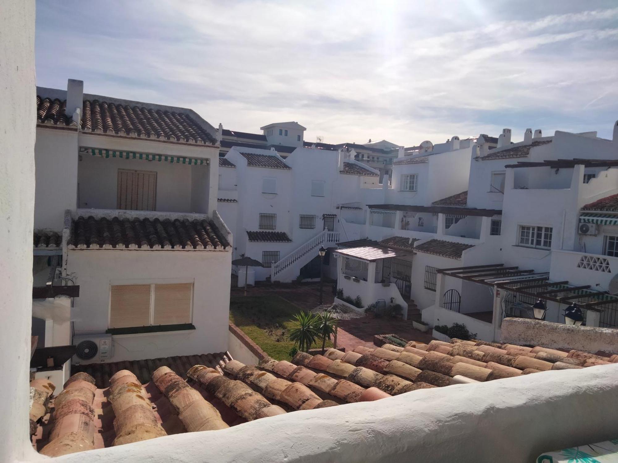Apartamento Primera Linea De Playa Манилва Экстерьер фото